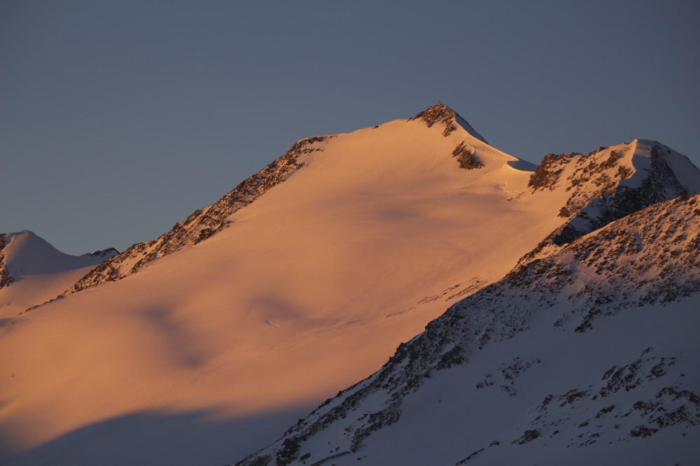 Schalfkogel in der Morgensonne